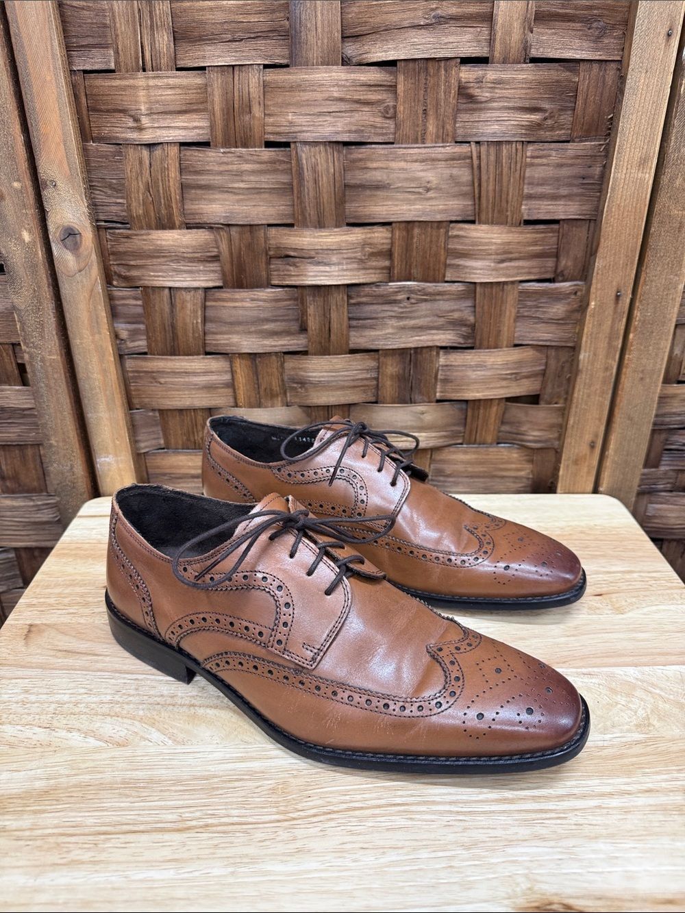 Florsheim Tan Leather Wingtip Oxford Lace-Up Shoes